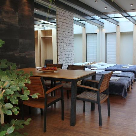 Apartment With Garden In City Center Krakow Bagian luar foto