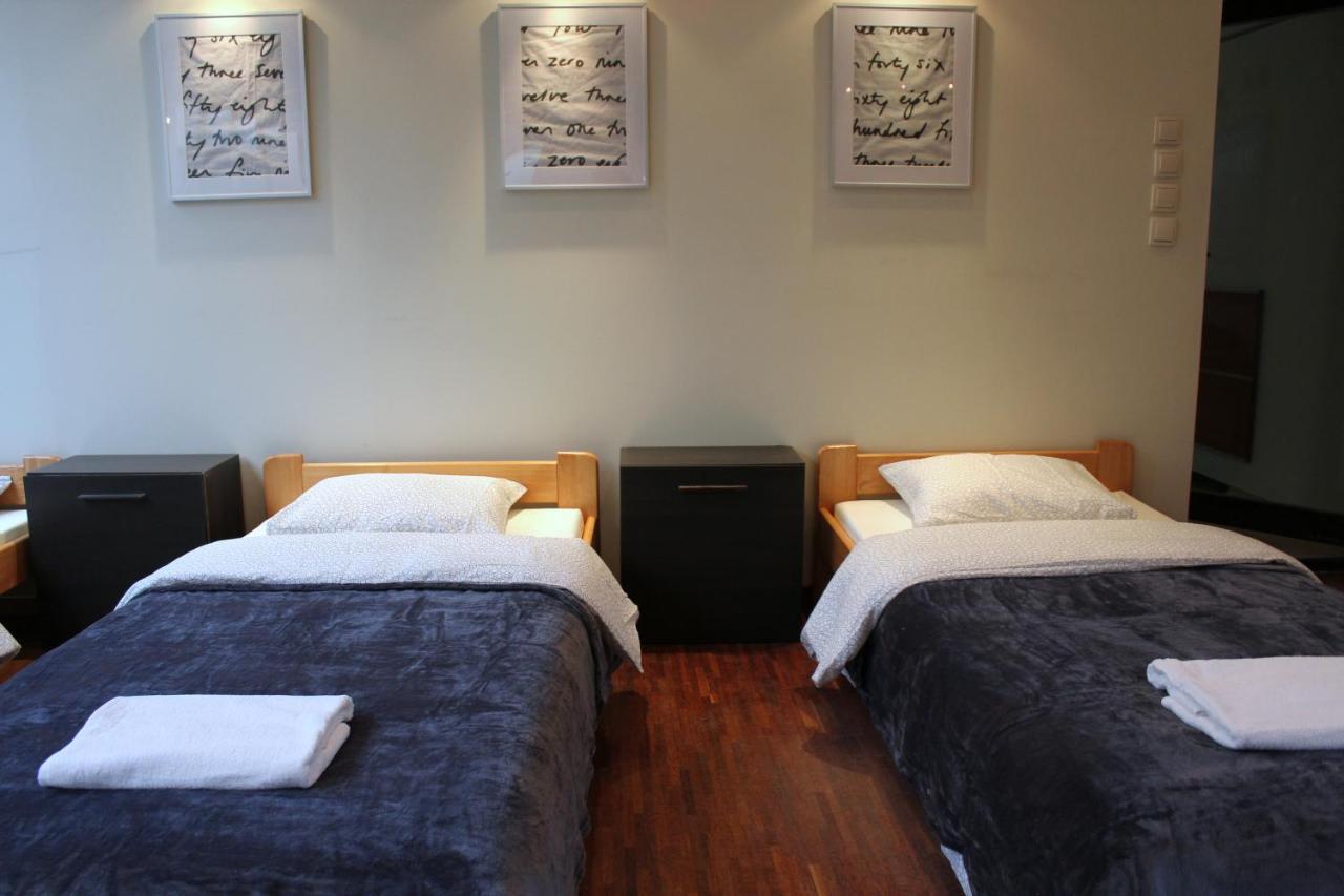 Apartment With Garden In City Center Krakow Bagian luar foto